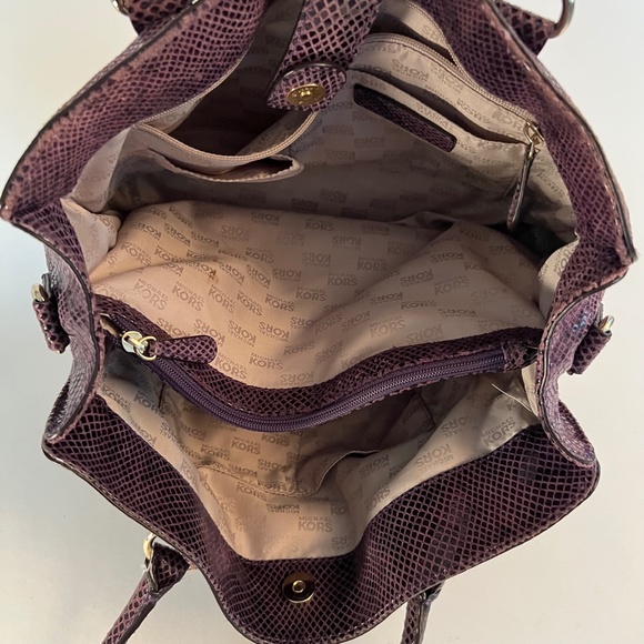 Michael Kors Purple Snake Skin Pattern Double Pocket Handbag - Picture 9 of 14